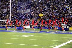 maryland cheerleaders letter flags